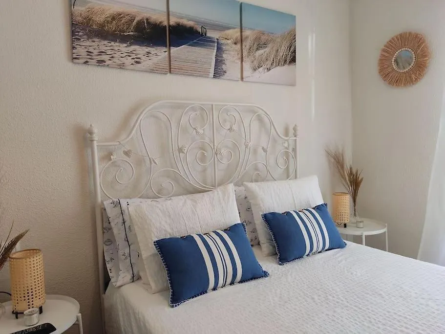 Precioso Apartamento En Rota 0*,