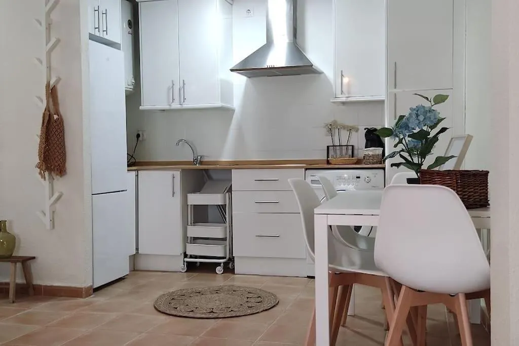 Precioso Apartamento En Rota